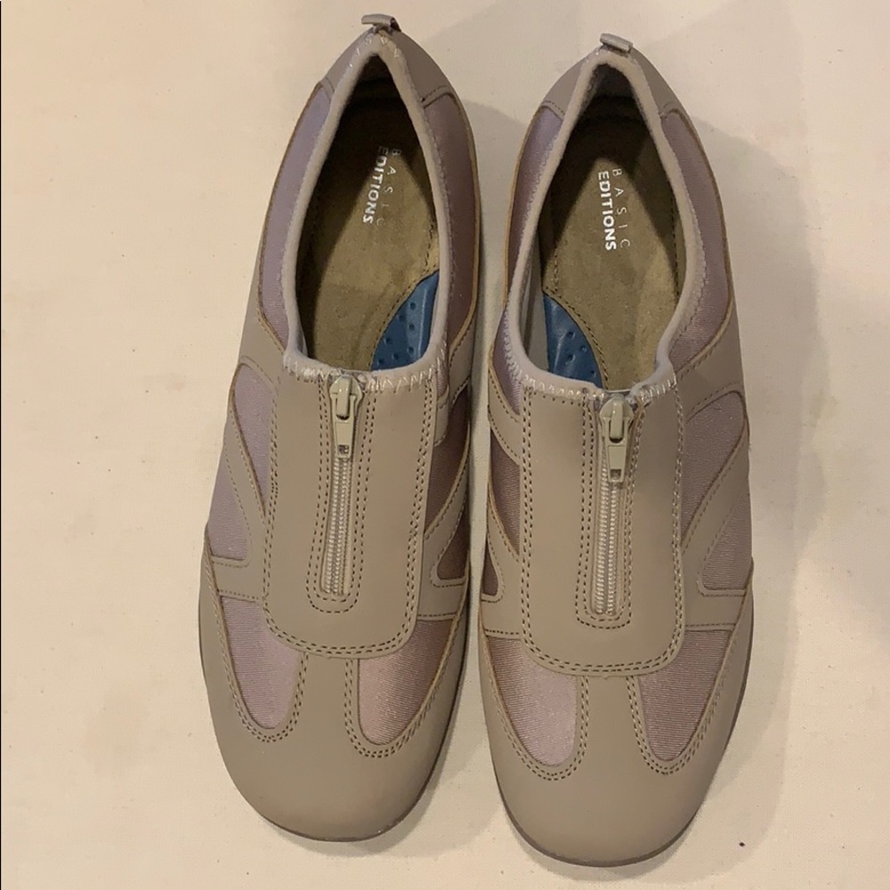 Basic Editions Beige Zip Up Sneakers Size 11 - image 1